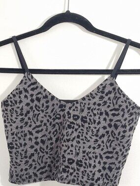 Vintage Y2K Cheryl Creations Women's Grey and Black Leopard Print Crop-top S